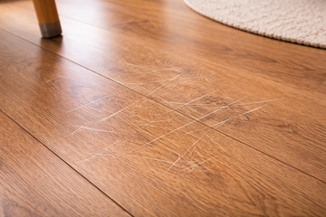 Ar laminatas atsparus įbrėžimams?