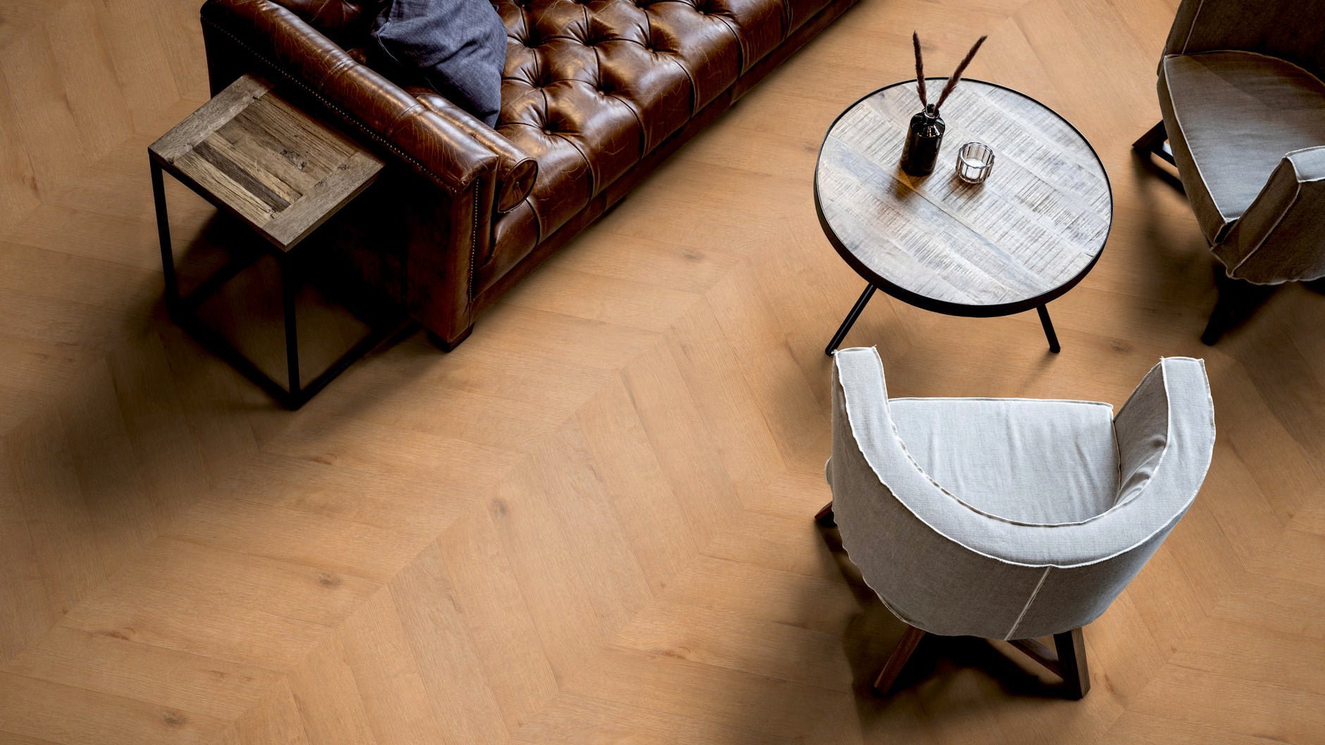 LVT Vinilinės grindys PRO Oak Hamburg Chevron - Kiliminesplyteles.lt